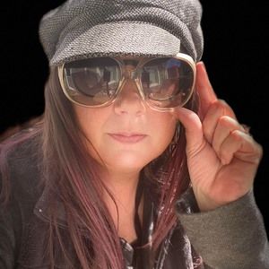 Meet your Posher, Marci